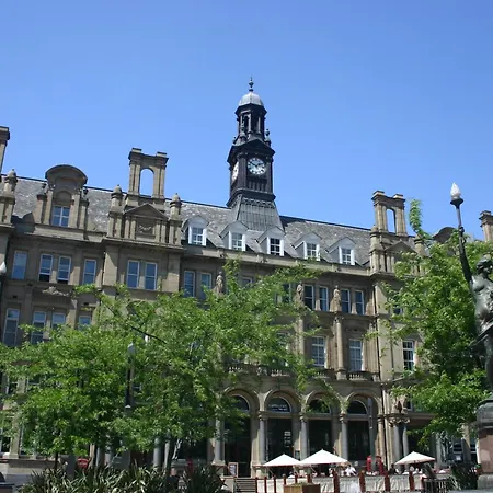 شقة فندقية Quebecs Luxury ليدز