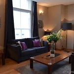 Quebecs Luxury 5* 利兹