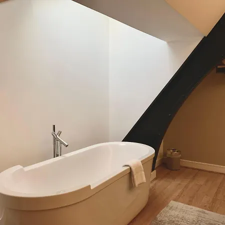 Quebecs Luxury Aparthotel Leeds (West Yorkshire)