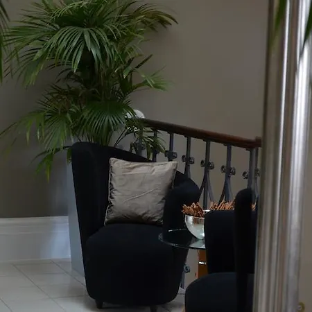 Quebecs Luxury Aparthotel