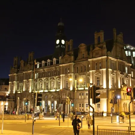 Quebecs Luxury Aparthotel 5*