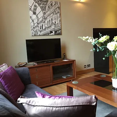 Quebecs Luxury Aparthotel Leeds (West Yorkshire)