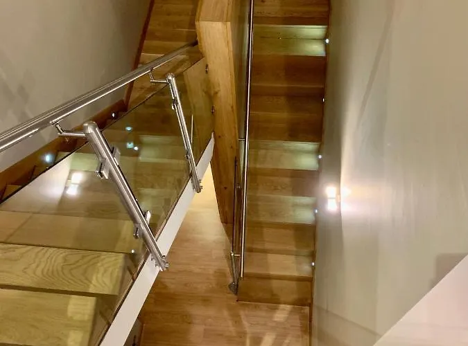 Quebecs Luxury Апарт-готель