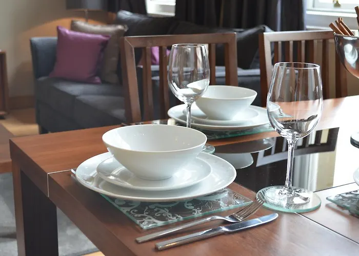 Quebecs Luxury 5* Лідс