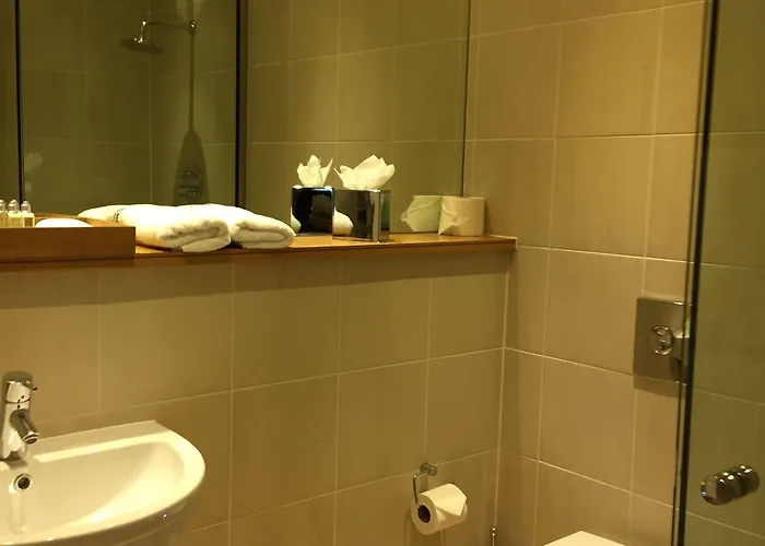 Quebecs Luxury Лідс