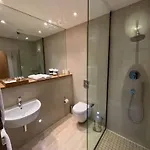 Quebecs Luxury شقة فندقية ليدز