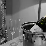 Quebecs Luxury 5*