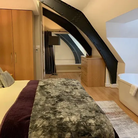מלון דירות Quebecs Luxury